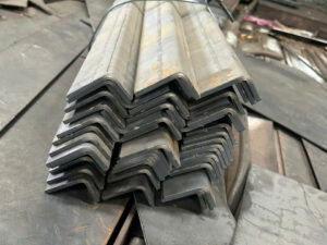 Thép Tấm Chấn V4